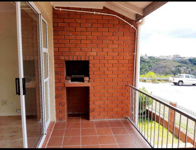 3 BEDROOM APARTMENT RENTED IN SOUTH END